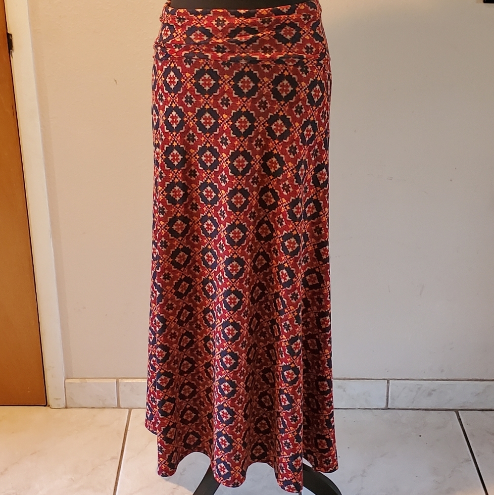 Lularoe Maxi Skirt- Red/Blk/Cream - XS